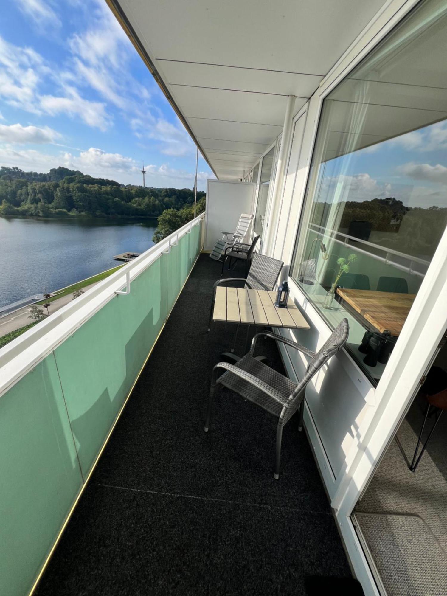Panoramablick Ueber Den *